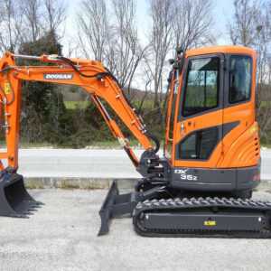 DOOSAN DX35Z